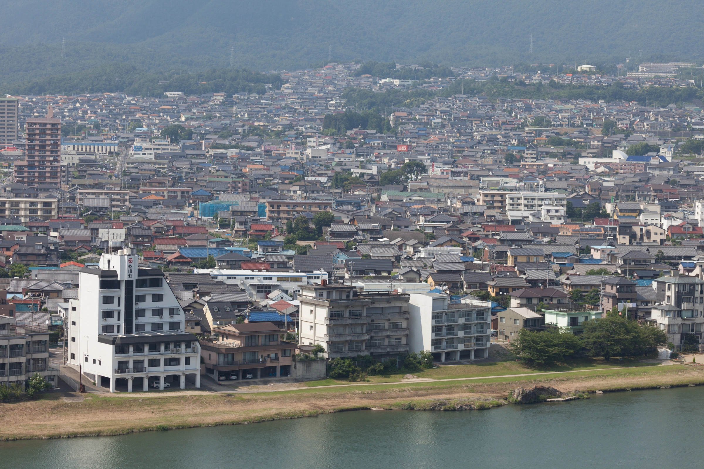 Inuyama[1].webp